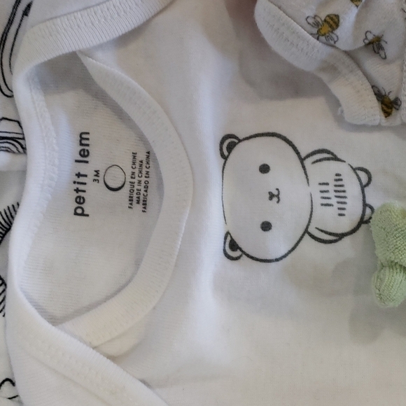 3/$30 NEWBORN Organic & Premium Cotton Onesie Bodysuit Bundle - Picture 7 of 9